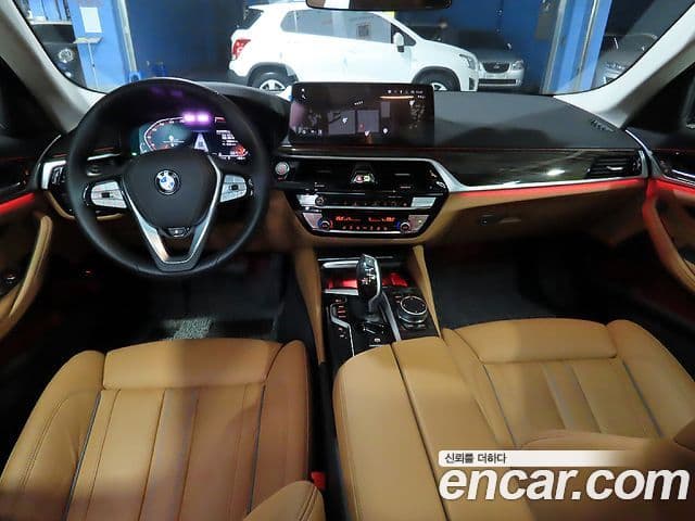 BMW 5시리즈 (G30) Luxury, 2023 все фото