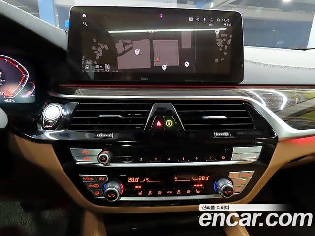 BMW 5시리즈 (G30) Luxury, 2023 10