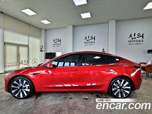 Tesla модель 3 Long Range AWD, 2024 3