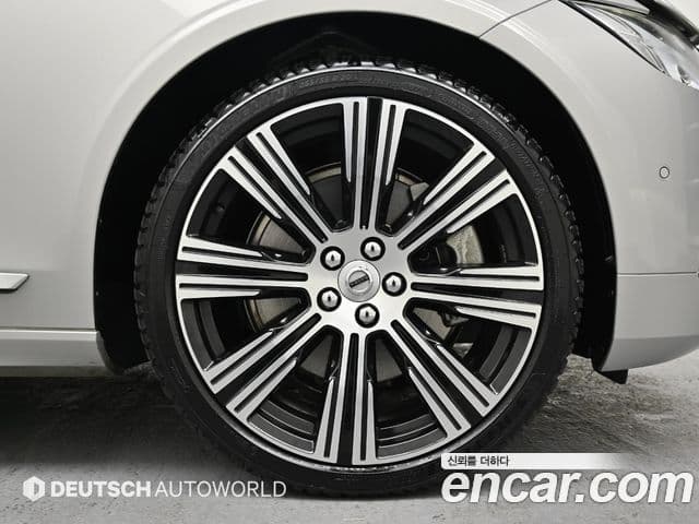 Volvo S90 B6 AWD Ultimate Bright, 2023 все фото