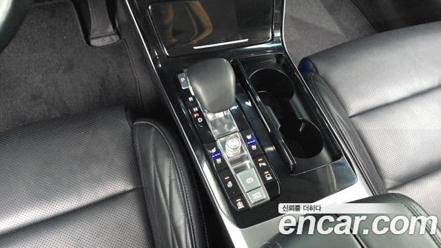 Kia K7 Premier 2.5 GDI X Edition, 2021 9