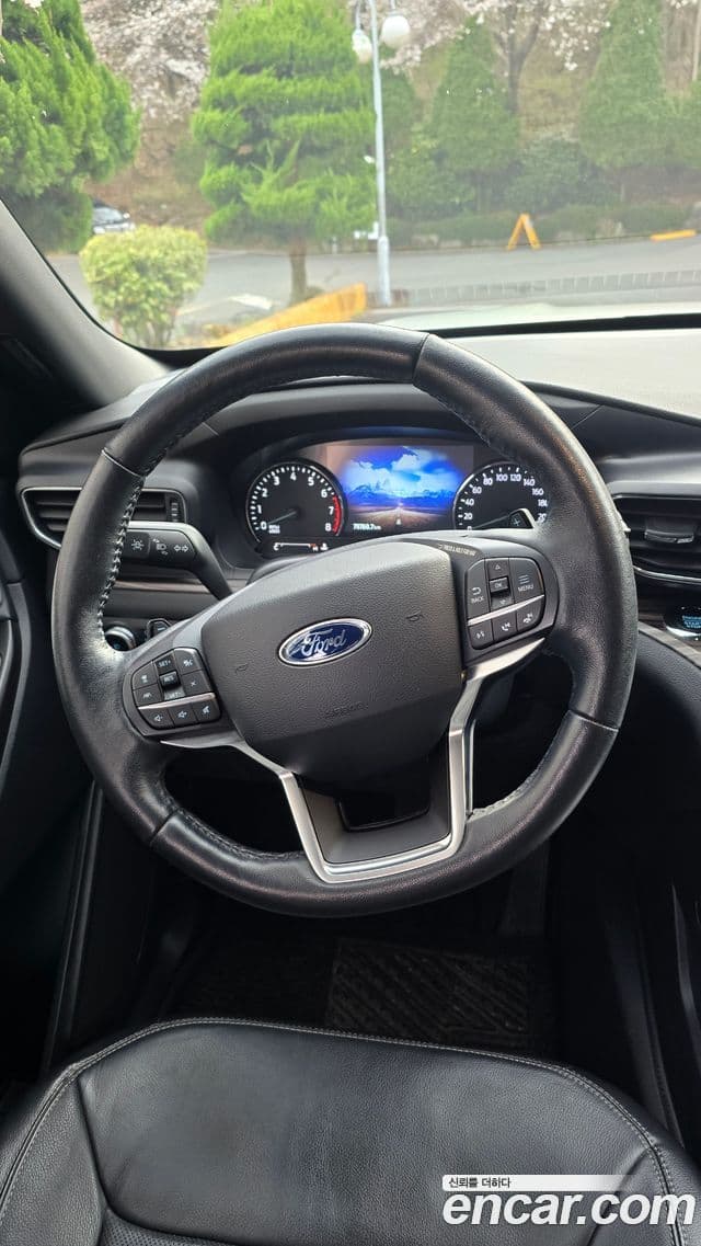 Ford Explorer 6세대 2.3 Limited 4WD, 2020 все фото