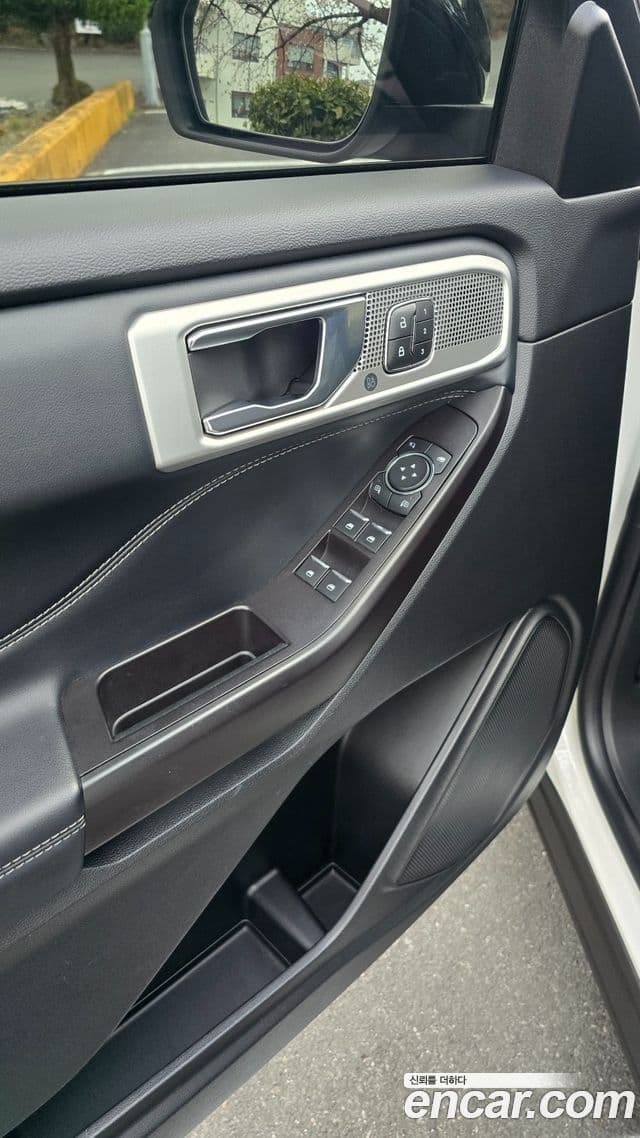 Ford Explorer 6세대 2.3 Limited 4WD, 2020 14