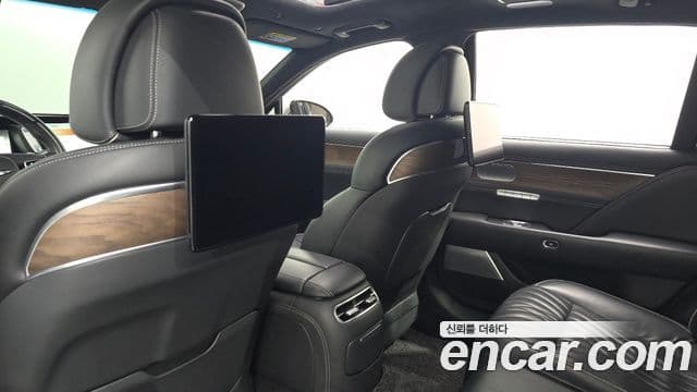 Genesis G90 (RS4) бензин 3.5 турбо AWD, 2022 19