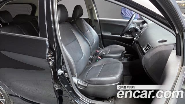 Kia All New Morning Luxury, 2012 12