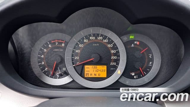 Toyota RAV4 3세대, 2010 8