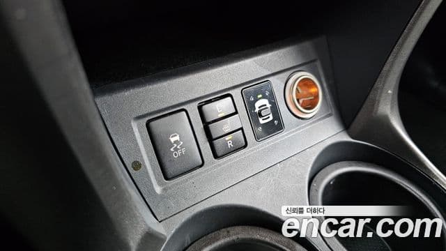 Toyota RAV4 3세대, 2010 15