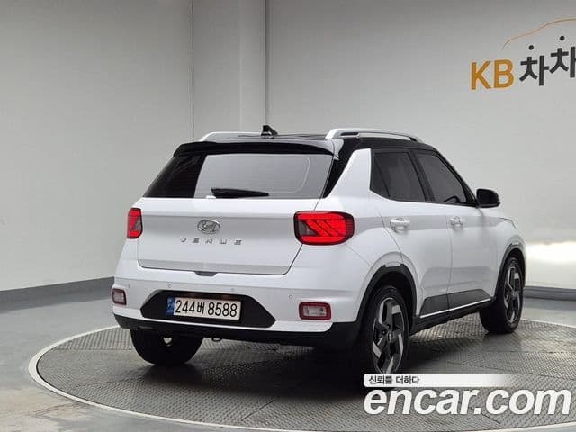 Hyundai Venue 1.6 Flux, 2022 3
