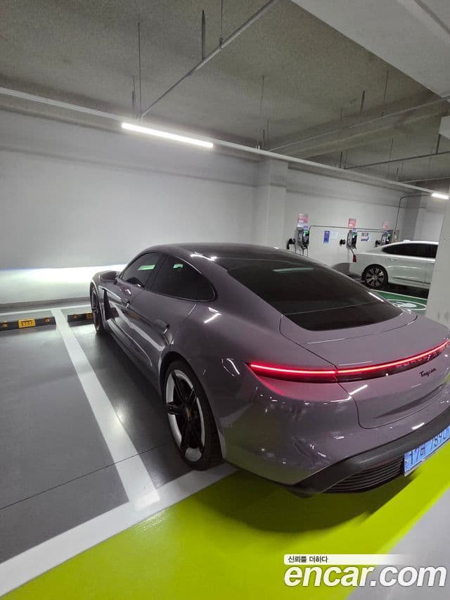 Porsche 타이칸 базовый, 2025 2