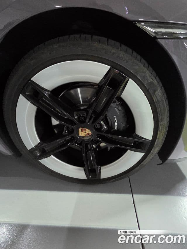 Porsche 타이칸 базовый, 2025 6