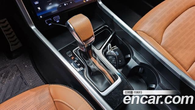 KG모빌리티(SsangYong) Torres T7, 2023 9