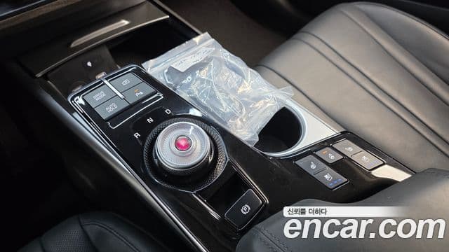 Kia K8 гибрид Noblesse, 2022 9