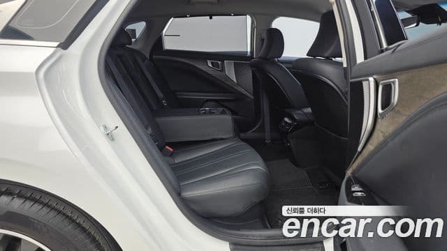 Kia K8 гибрид Noblesse, 2022 12