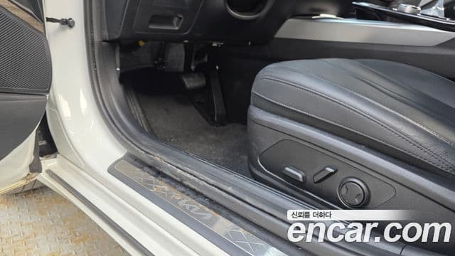 Kia K8 гибрид Noblesse, 2022 18