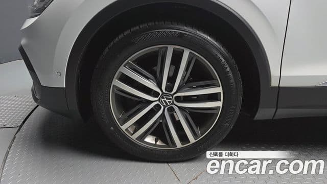 Volkswagen Tiguan 2세대 Prestige, 2022 все фото