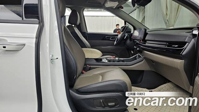 Kia The / новый New Carnival 4세대 Signature, 2025 11