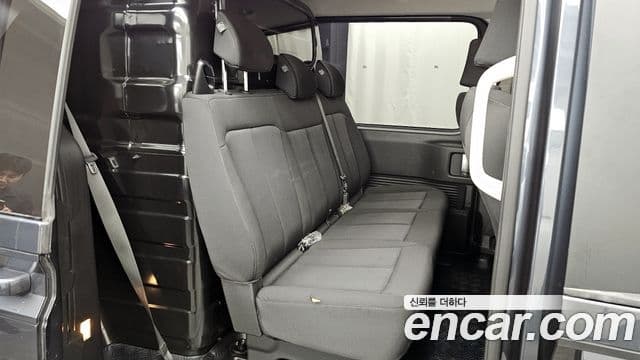 Hyundai Staria Smart, 2023 12