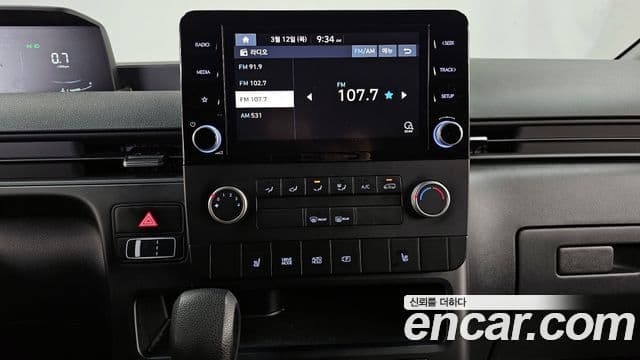 Hyundai Staria Smart, 2023 16