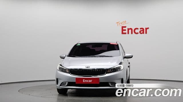 Kia The / новый New K3 Style, 2017 3