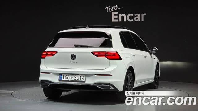 Volkswagen Гольф 8세대 Prestige, 2023 2