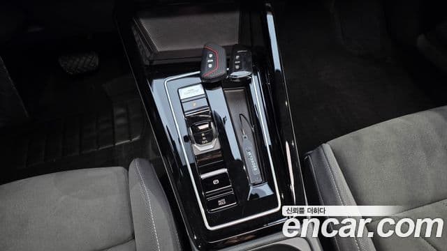 Volkswagen Гольф 8세대 Prestige, 2023 9