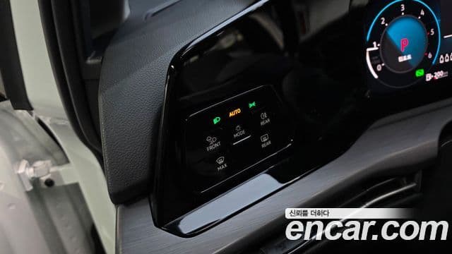 Volkswagen Гольф 8세대 Prestige, 2023 20