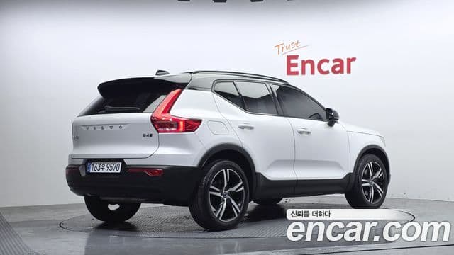 Volvo XC40 B4 R-Design, 2021 2