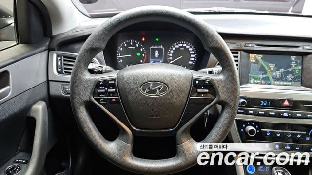 Hyundai LF Sonata Style, 2015 13