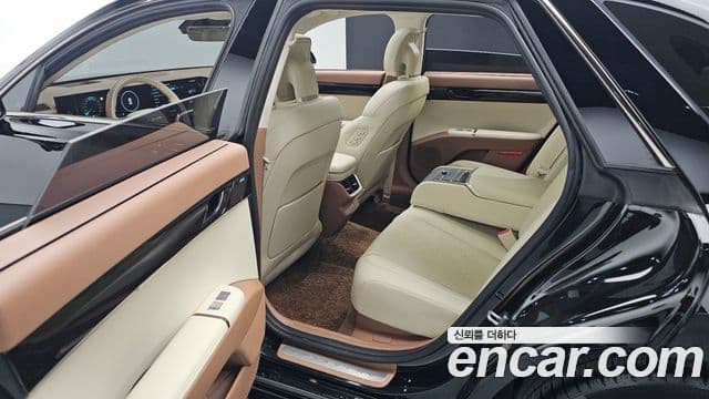 Hyundai Grandeur (GN7) Calligraphy, 2023 12