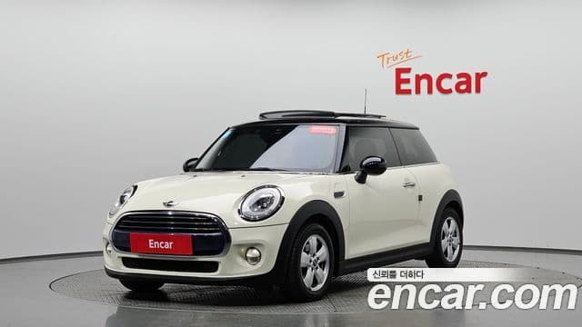 Mini Cooper D 3세대, 2016 1