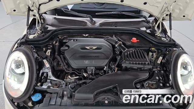 Mini Cooper D 3세대, 2016 6