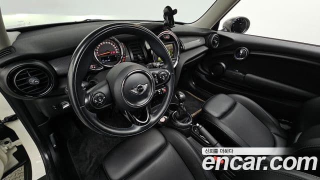 Mini Cooper D 3세대, 2016 7