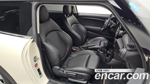 Mini Cooper D 3세대, 2016 10