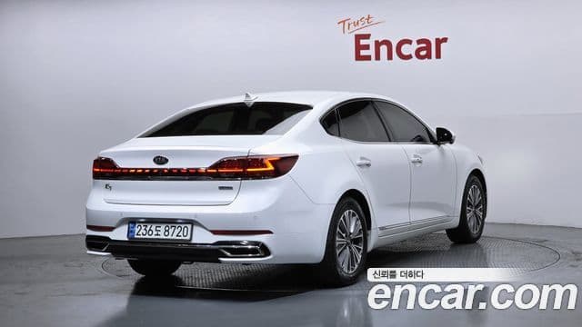 Kia K7 Premier гибрид Noblesse, 2020 2