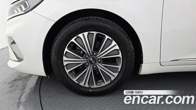 Kia K7 Premier гибрид Noblesse, 2020 все фото