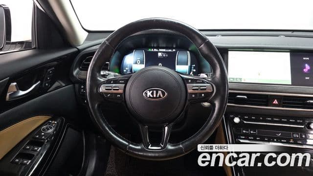 Kia K7 Premier гибрид Noblesse, 2020 13