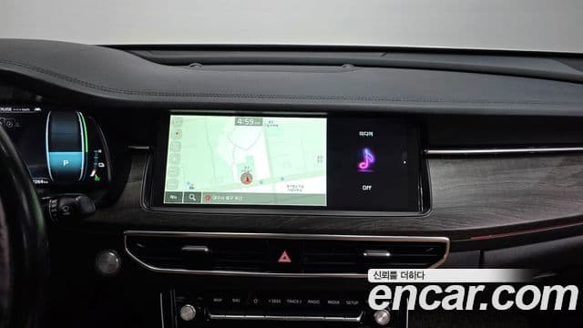 Kia K7 Premier гибрид Noblesse, 2020 15