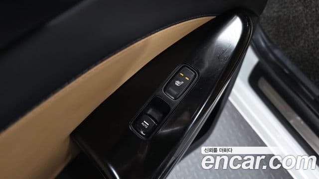 Kia K7 Premier гибрид Noblesse, 2020 18