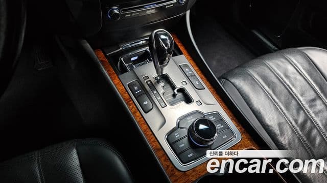 Hyundai Equus(новый кузов / новое поколение) Prestige, 2010 9