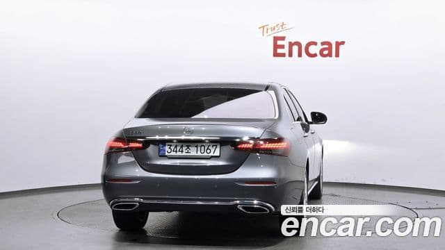 Mercedes-Benz E-класс W213 Exclusive, 2022 4