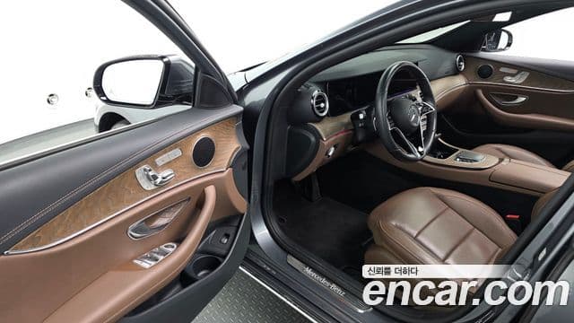 Mercedes-Benz E-класс W213 Exclusive, 2022 11