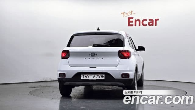 Hyundai Venue Modern, 2020 4