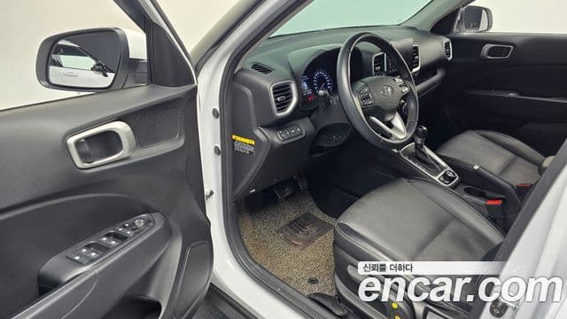 Hyundai Venue Modern, 2020 11