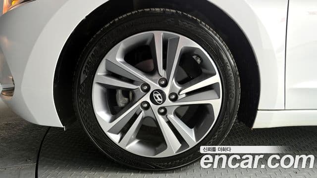 Hyundai Avante AD 1.6 GDI Value Plus, 2018 все фото