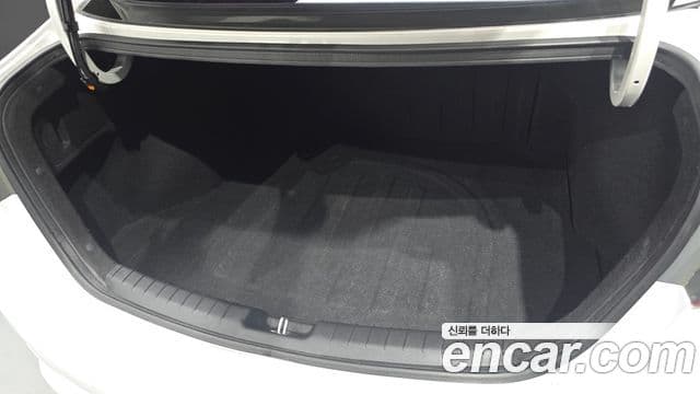 Hyundai Avante AD 1.6 GDI Value Plus, 2018 20