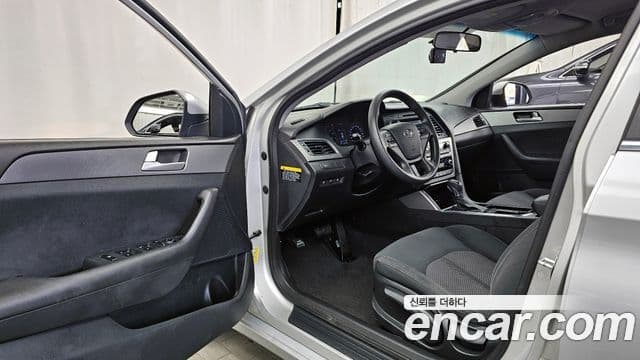 Hyundai LF Sonata Style, 2015 10