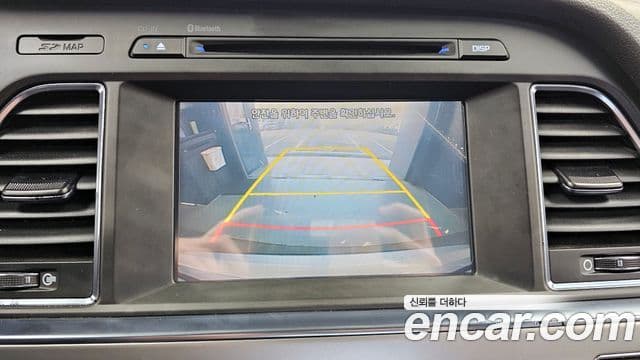 Hyundai LF Sonata Style, 2015 15