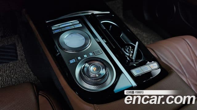 Genesis G80 (RG3) бензин 2.5 турбо 2WD, 2022 9