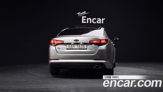 Kia K5 Luxury, 2012 4