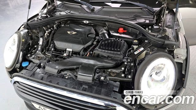 Mini Cooper D 클럽맨 2세대, 2016 6